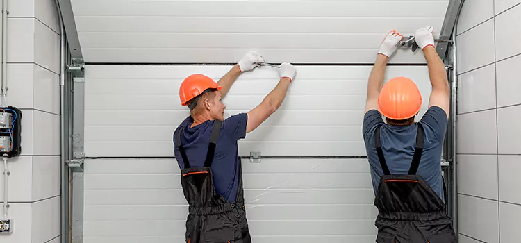 Choose Us for Your Garage Door Needs in Lake in the Hills
