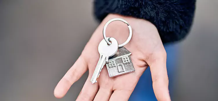 Trusted Broken Key Extraction Lake in the Hills