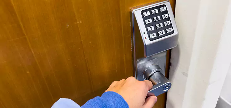 Why Choose Us for Your Keypad Lock Needs in Lake in the Hills, IL?